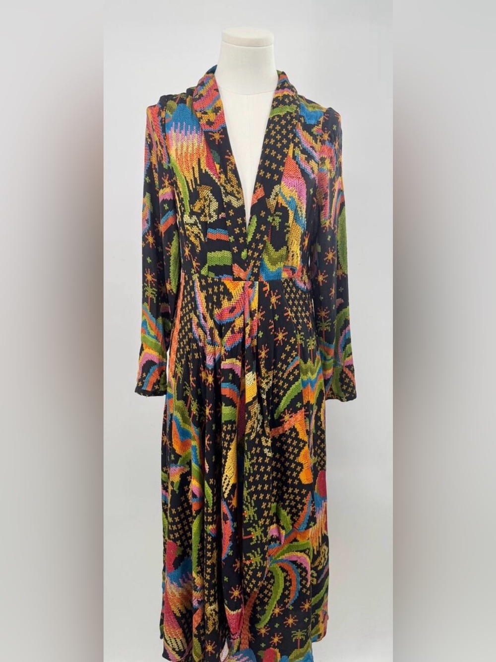 Farm Rio Macaw Island Black Long Sleeve Midi Dress Tropical Print S NWT